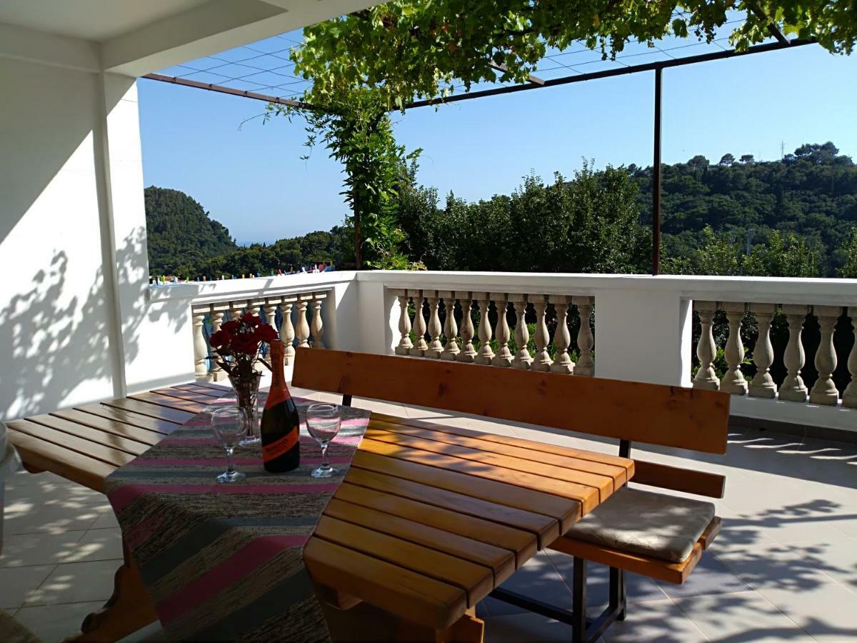 Apartmani Jovanovic Petrovazzo Esterno foto