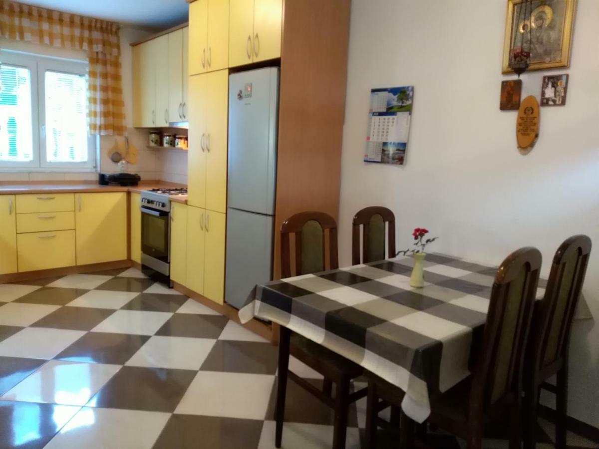 Apartmani Jovanovic Petrovazzo Esterno foto